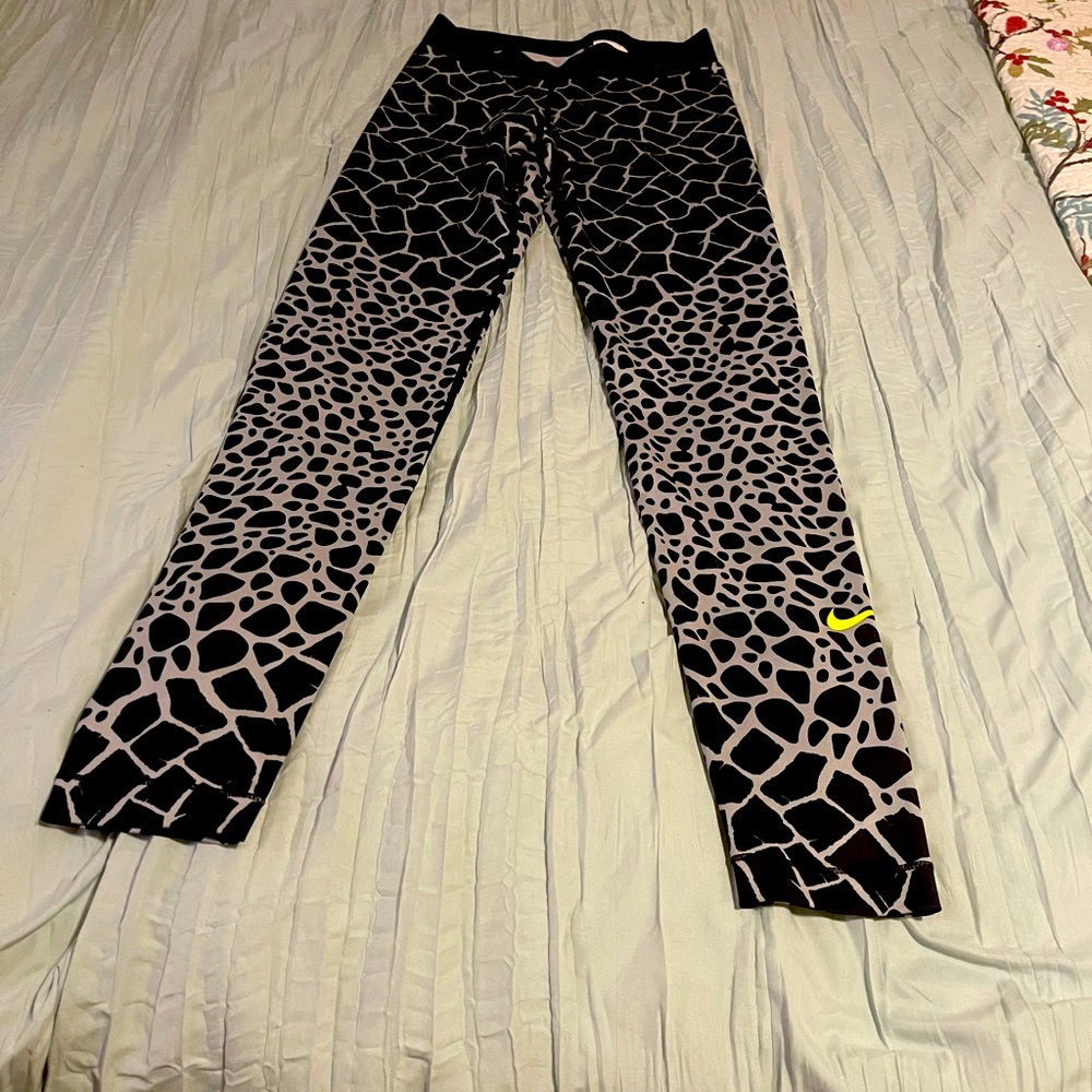 Nike leggings